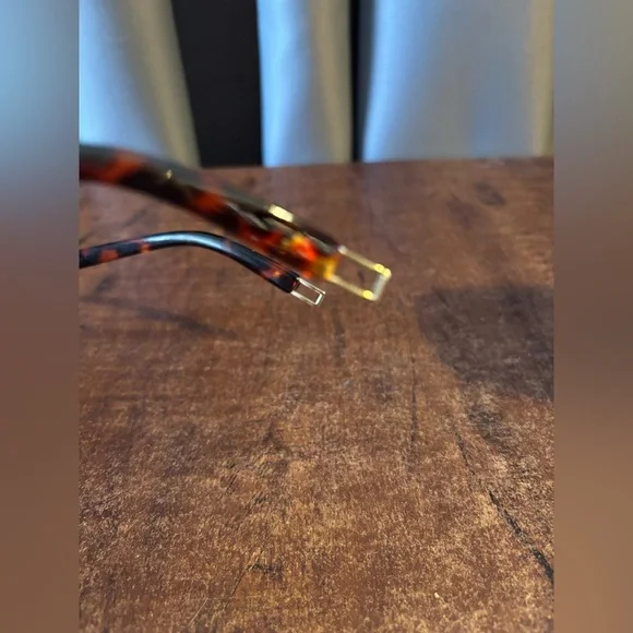 Tortoise sunglasses - Picture 2 of 7